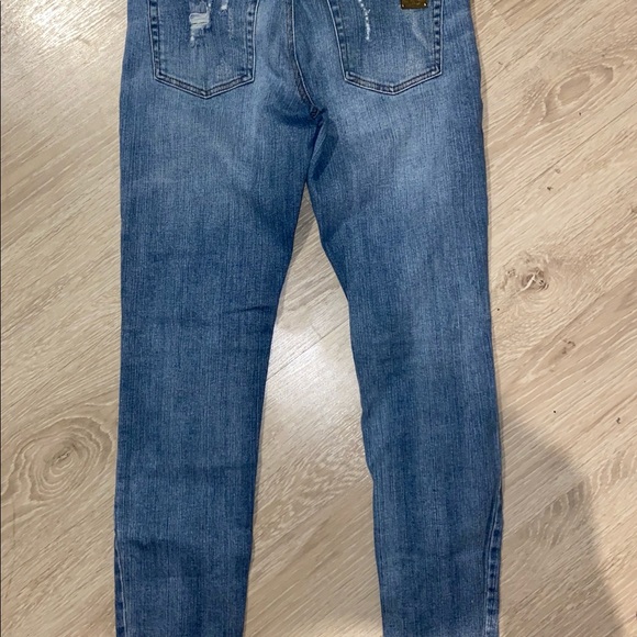 Michael Kors Minimal Rip Jean ☆ - Picture 2 of 5